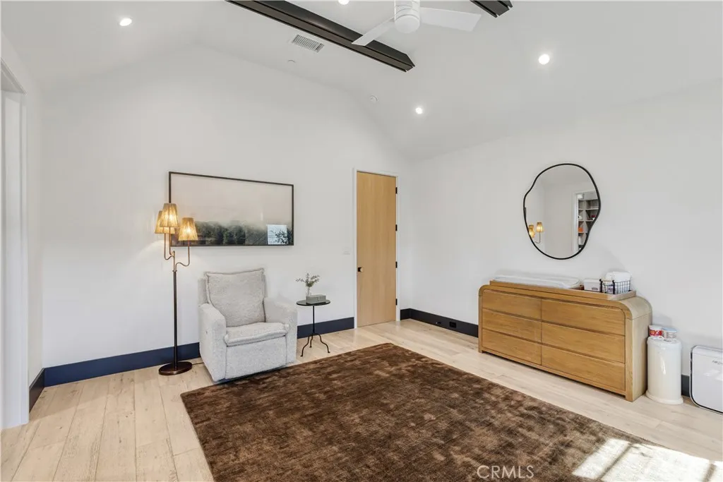 Additional image 107 of 4050 Contera Road, Encino, CA 91436