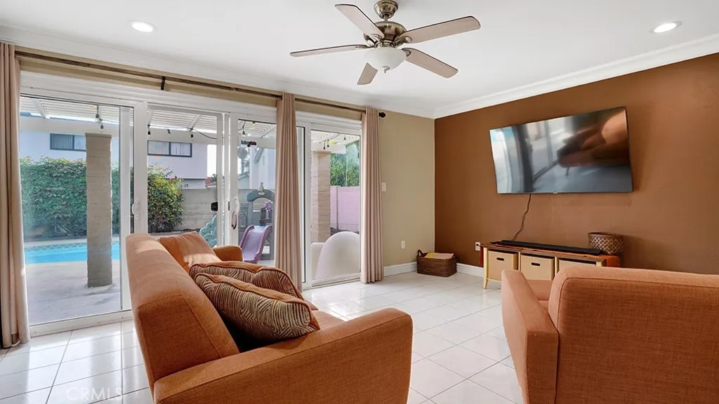 Additional image 7 of 8142 Wadebridge Cir, Huntington Beach, CA 92646