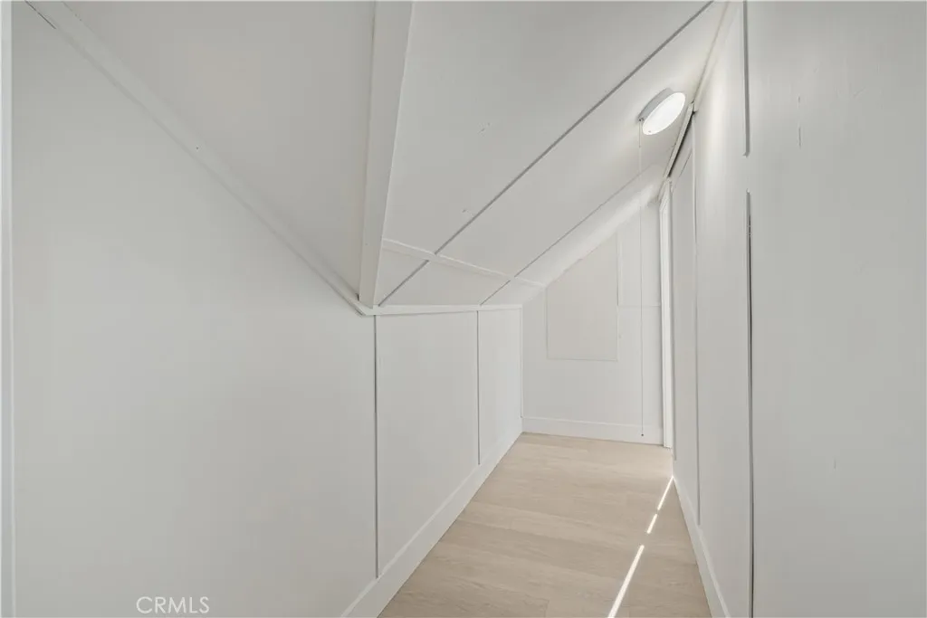 Additional image 82 of 2410 8th Avenue, Los Angeles, CA 90018