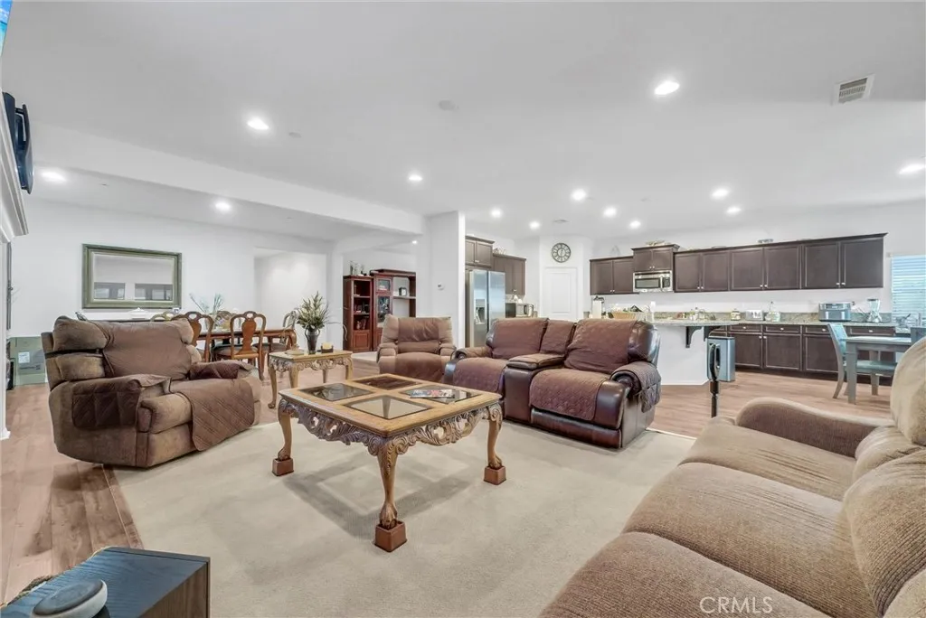 Additional image 40 of 4664 Creek Cir, Jurupa Valley, CA 91752