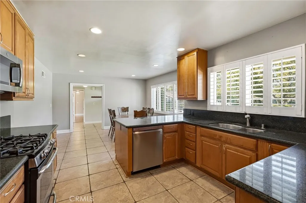 Additional image 96 of 22301 Marilla Street, Chatsworth, CA 91311