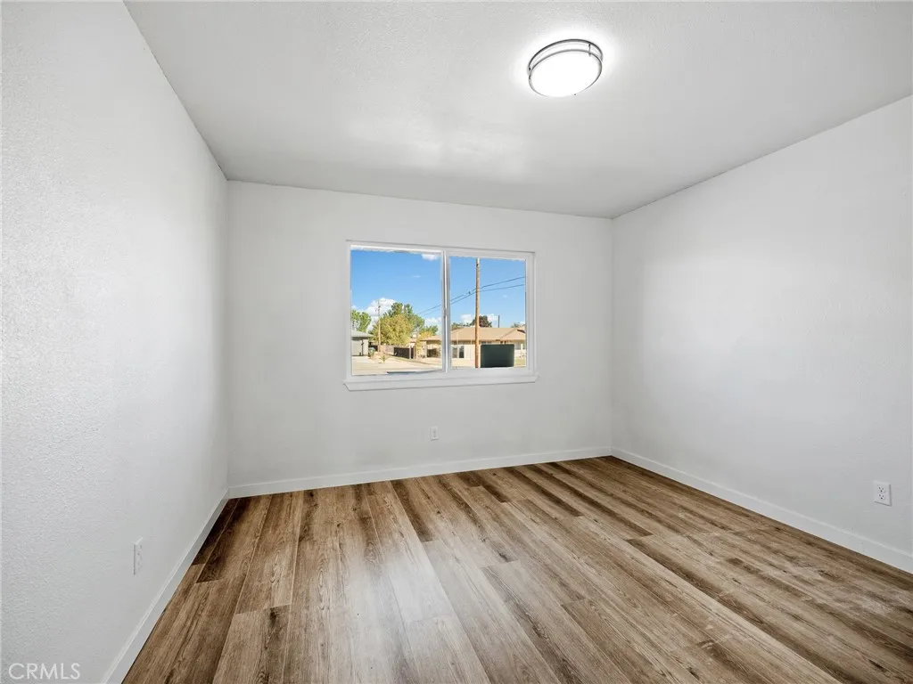 Additional image 30 of 21225 Lone Eagle Rd, Apple Valley, CA 92308