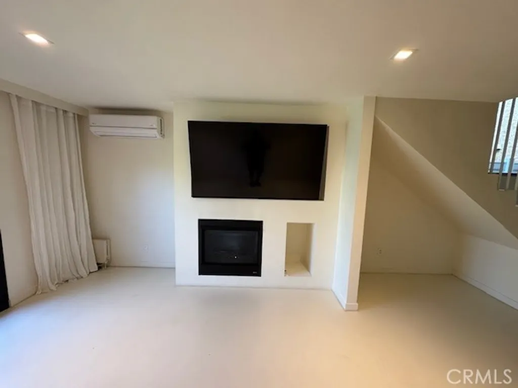 Additional image 9 of 335 Flint Ave, Long Beach, CA 90814