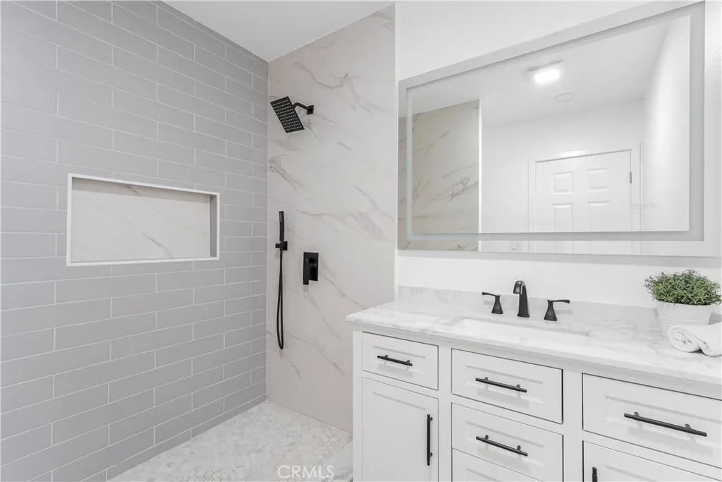 Additional image 22 of 320 S Redwood Ave, Brea, CA 92821