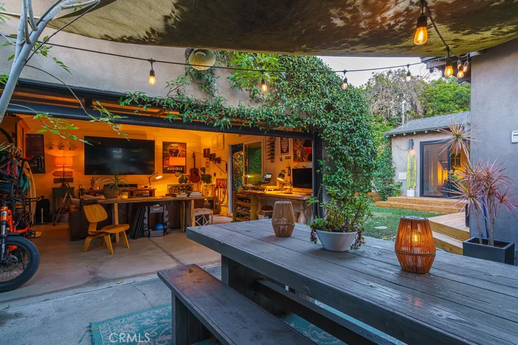 Additional image 136 of 704 Valita St, Venice, CA 90291