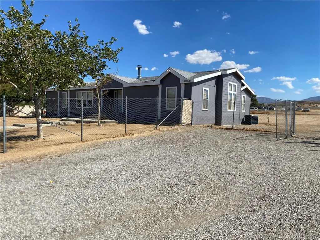 Additional image 17 of 5050 Pearblossom Highway, Palmdale, CA 93552