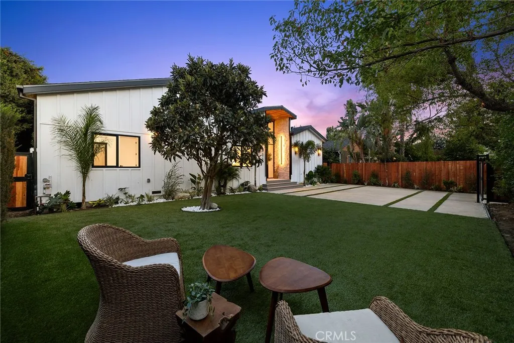 Additional image 128 of 5750 Stansbury Avenue, Sherman Oaks, CA 91401