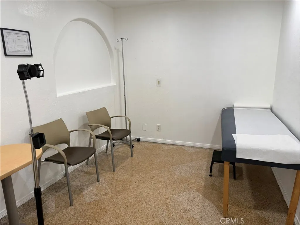 Additional image 17 of 726 S Main St, Santa Ana, CA 92701