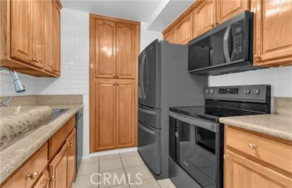 Additional image 7 of 23334 Sesame St Unit E, Torrance, CA 90502