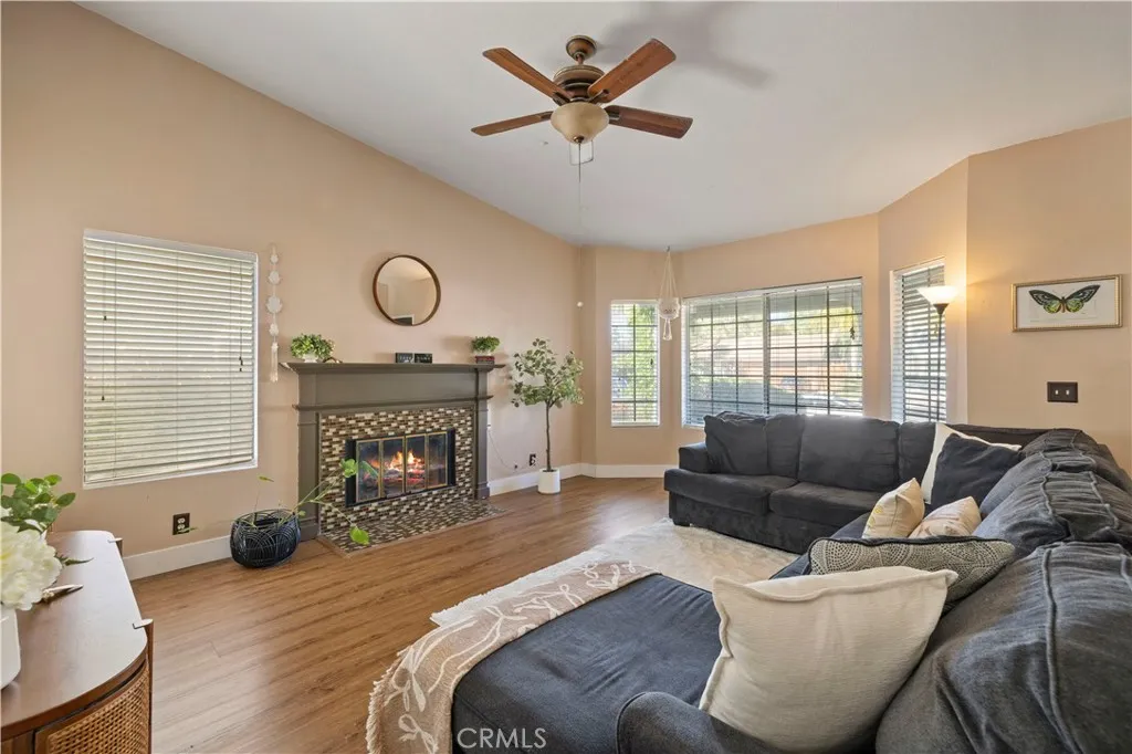 Additional image 53 of 22552 Barcotta Dr, Saugus, CA 91350