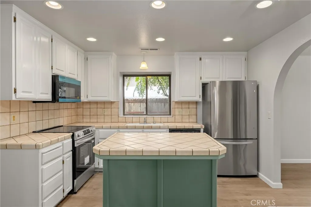 Additional image 14 of 1036 Gateway Ln, Chico, CA 95926