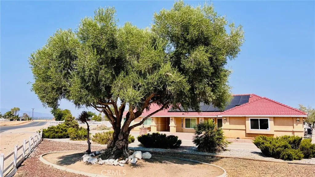 Additional image 3 of 9322 Candlelight Street, Apple Valley, CA 92308