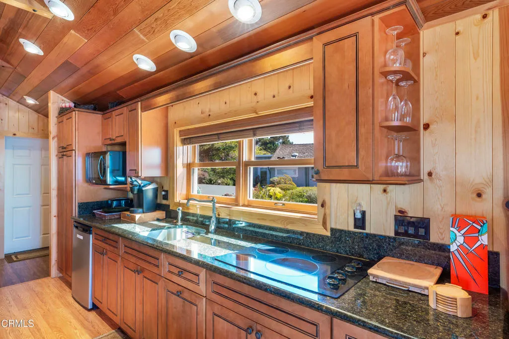 Additional image 68 of 5420 S Highway 1, Elk, CA 95432