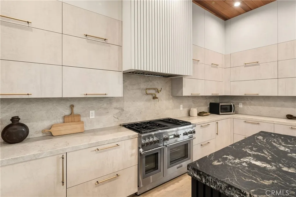 Additional image 79 of 20511 Wells Drive, Woodland Hills, CA 91364