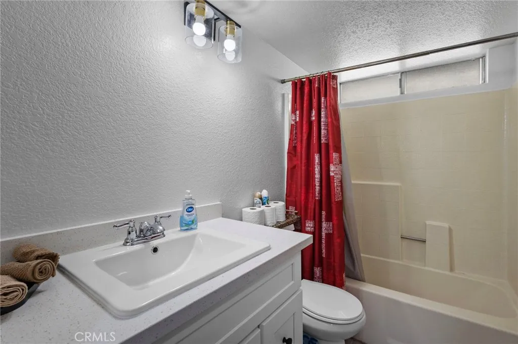 Additional image 12 of 11376 Winery Dr, Fontana, CA 92337