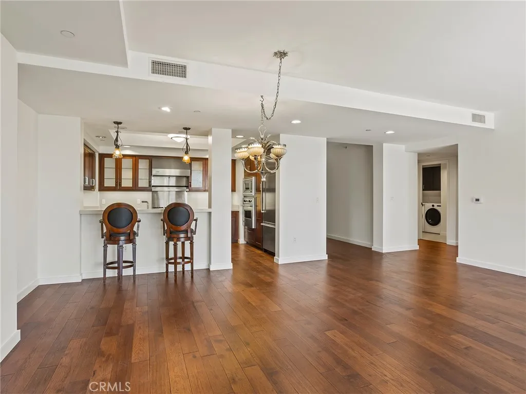 Additional image 11 of 920 Granite Drive Unit 213, Pasadena, CA 91101