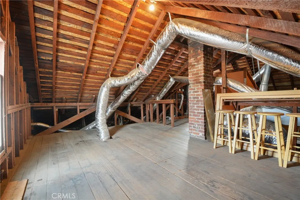 Additional image 43 of 1033 W Palm Avenue, Redlands, CA 92373