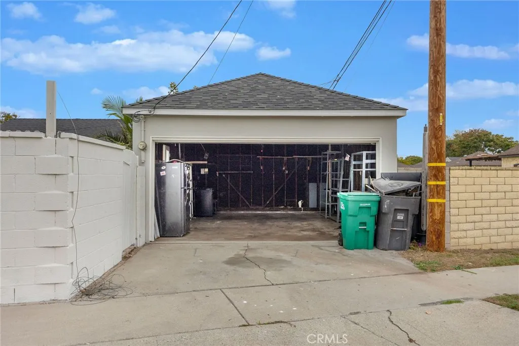 Additional image 32 of 3910 E De Ora Way, Long Beach, CA 90815