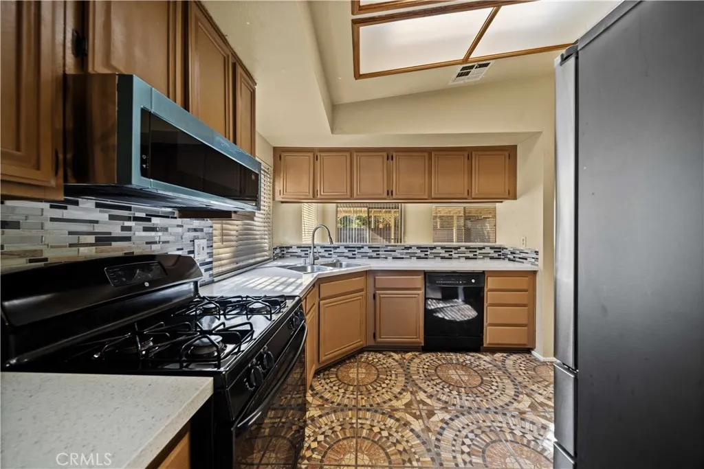 Additional image 26 of 43815 Silver Bow Road, Lancaster, CA 93535