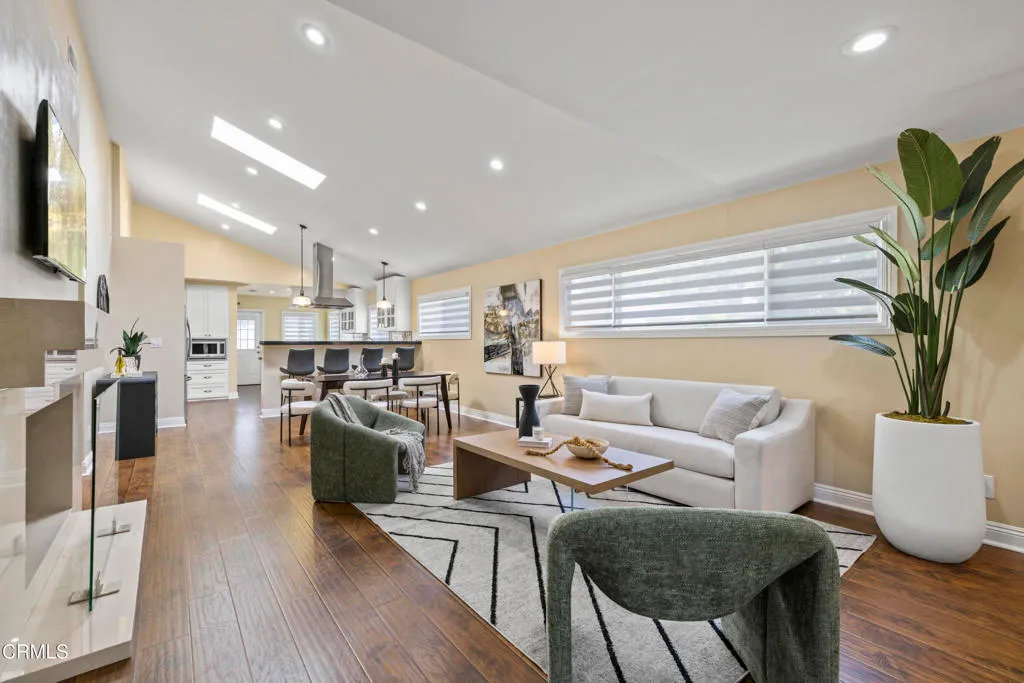 Additional image 5 of 4961 Alcove Avenue, Valley Village, CA 91607