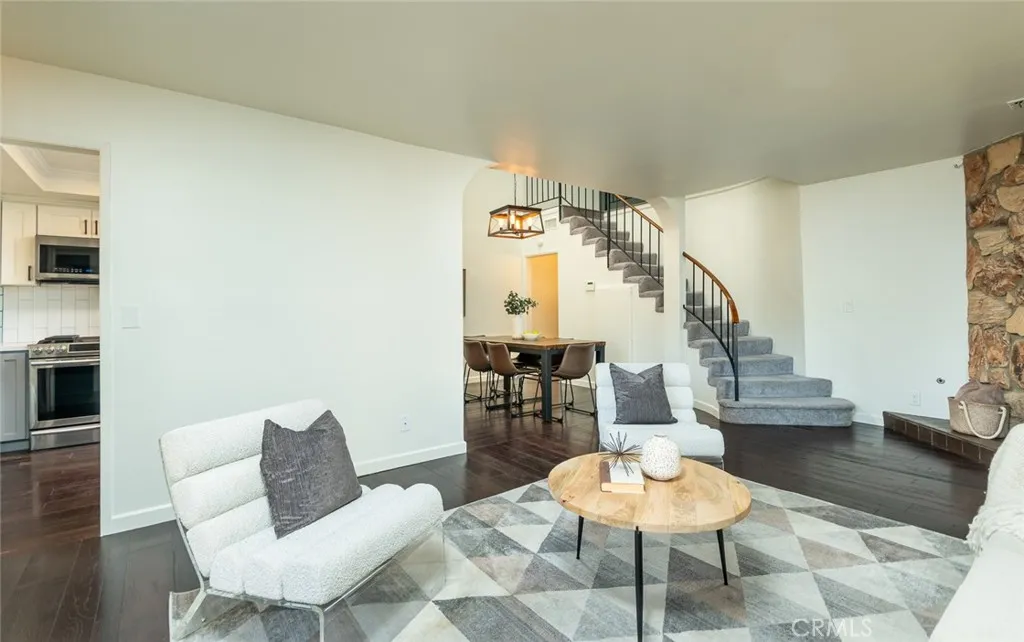 Additional image 38 of 12421 Ramona Ave, Hawthorne, CA 90250