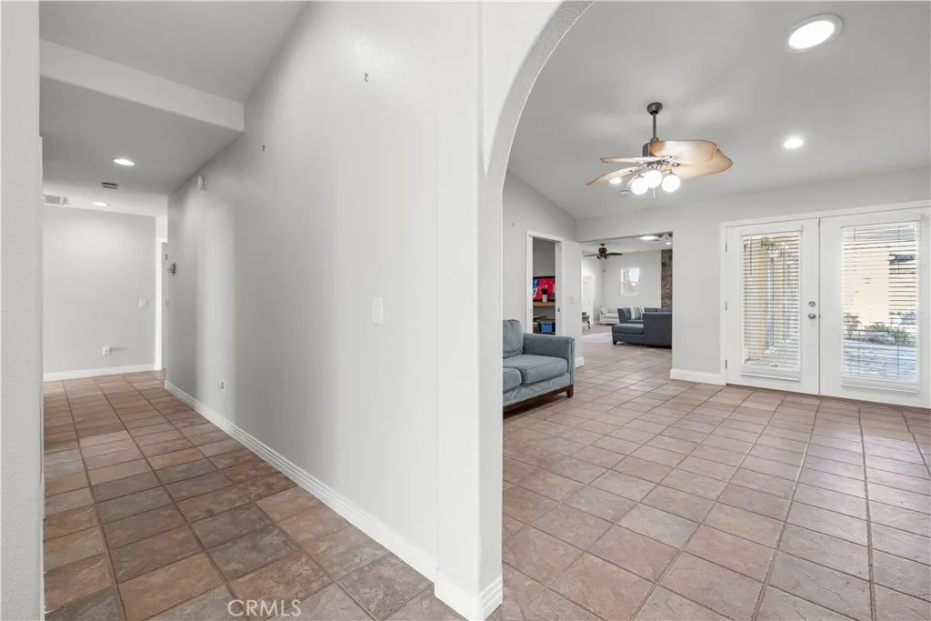 Additional image 39 of 6998 Summit Valley Road, Hesperia, CA 92345