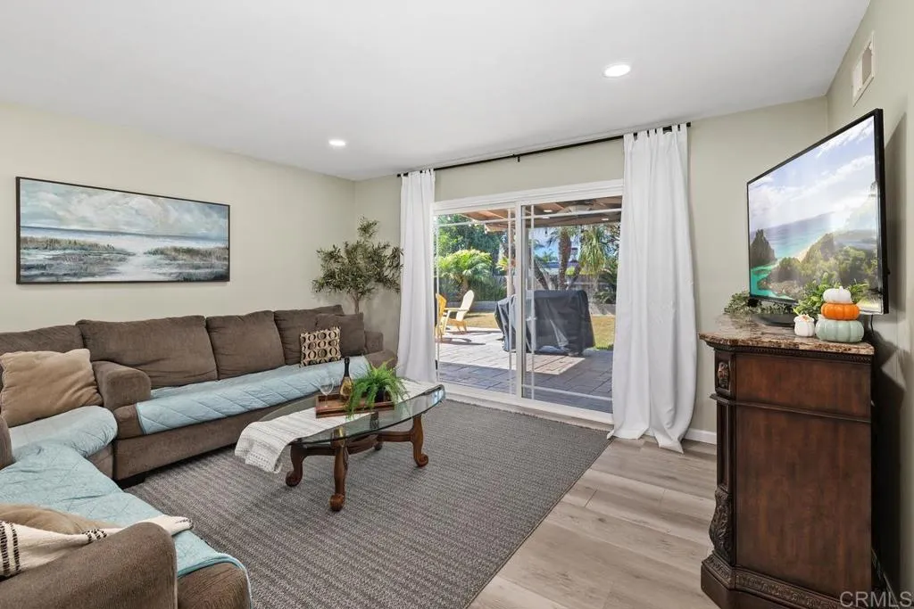 Additional image 48 of 3542 Governor Drive, San Diego, CA 92122