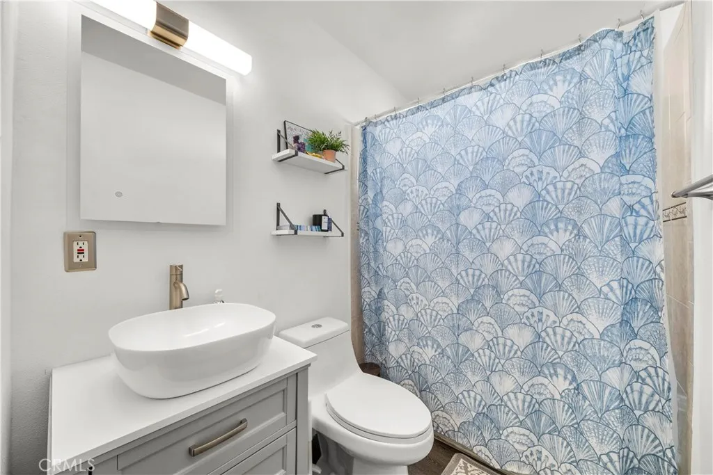 Additional image 61 of 18019 Tiara, Encino, CA 91316