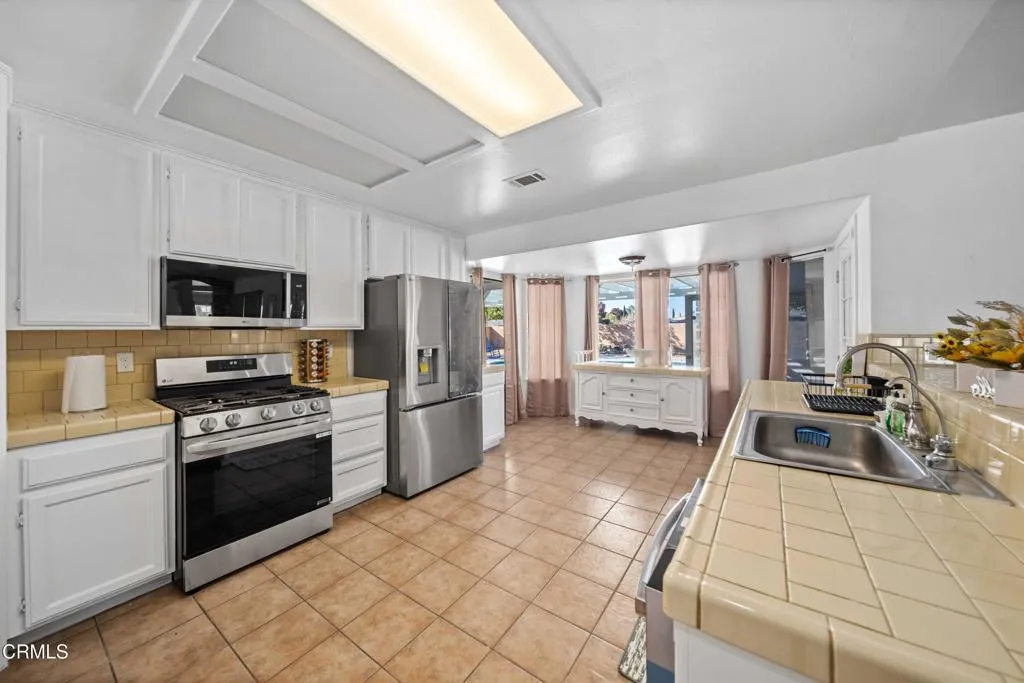 Additional image 31 of 20385 Eyota Road, Apple Valley, CA 92308