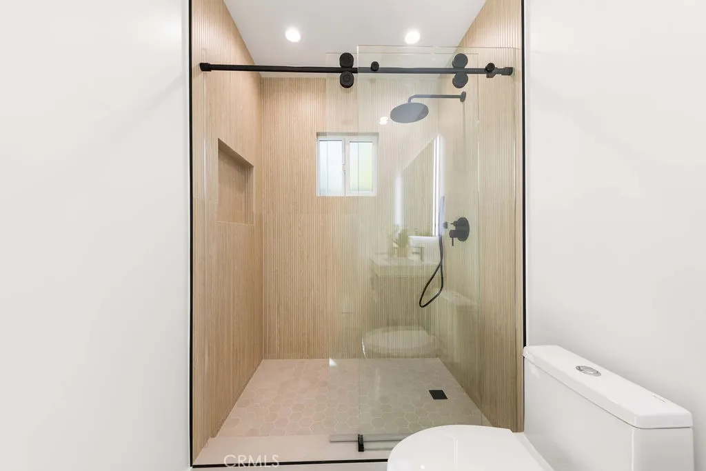 Additional image 95 of 5700 Vista Del Monte, Sherman Oaks, CA 91411