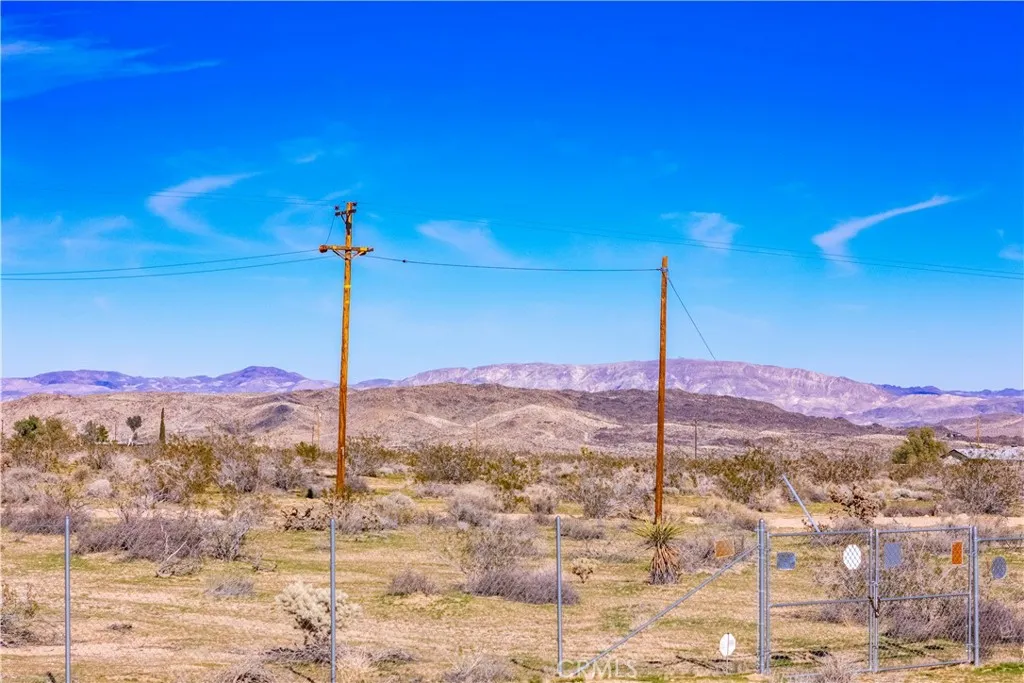 Additional image 40 of 55925 Vallihi Drive, Landers, CA 92285