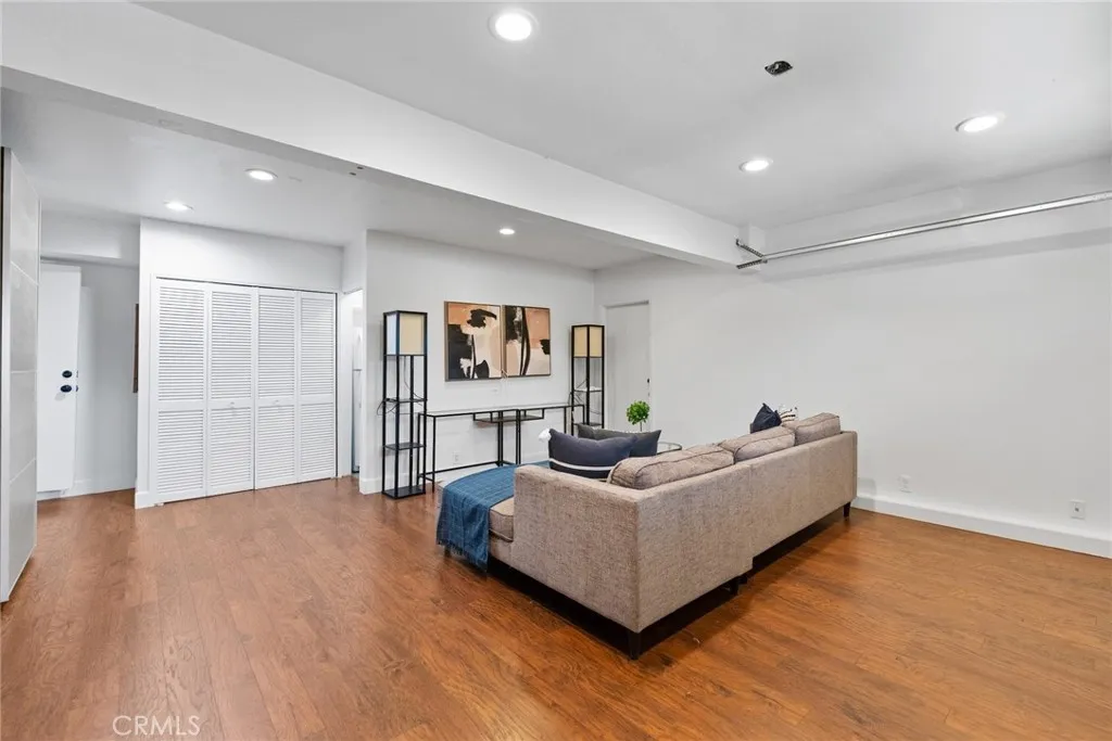 Additional image 17 of 7 Boone, Irvine, CA 92620