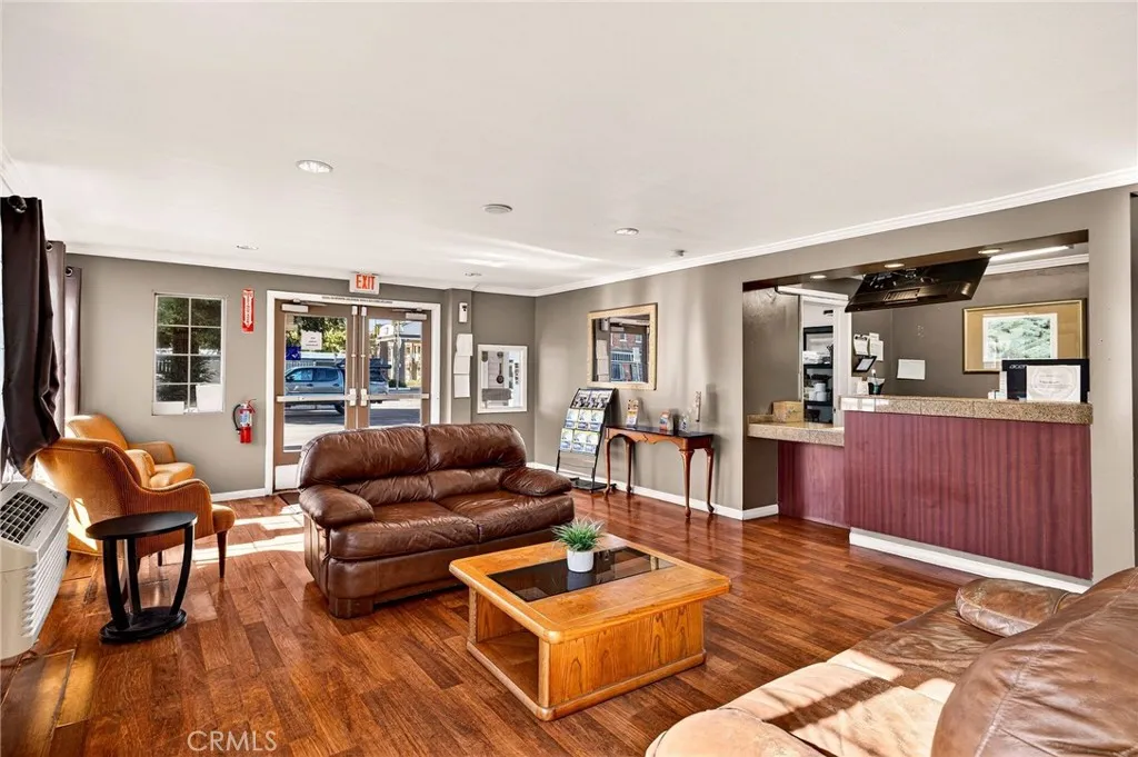 Additional image 52 of 725 Broadway St, Chico, CA 95928