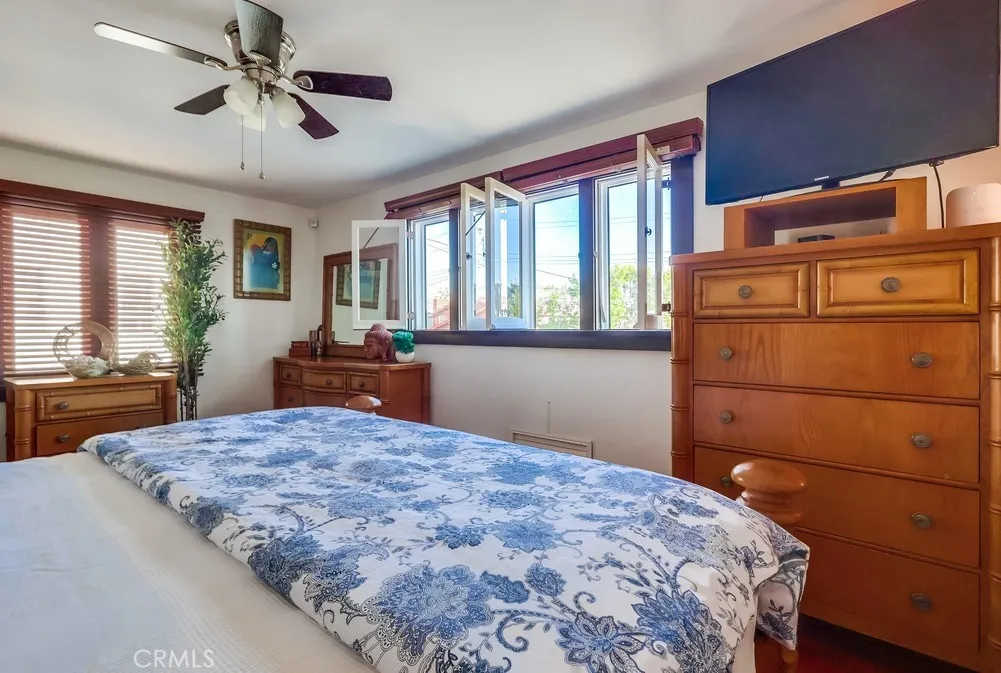 Additional image 101 of 2815 E 5th Street, Long Beach, CA 90814