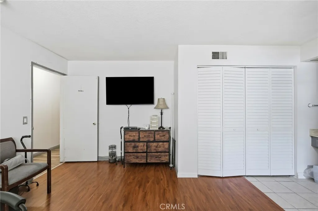 Additional image 62 of 27828 Parkvale Dr, Santa Clarita, CA 91350