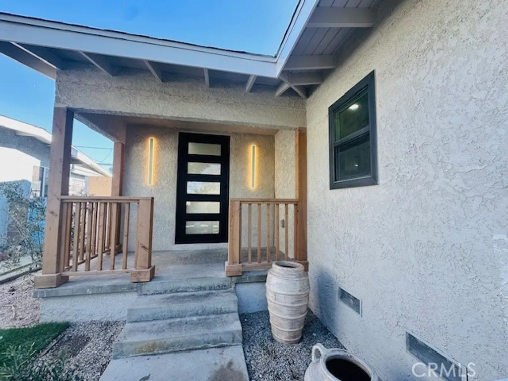 Additional image 8 of 2440 Ostrom Ave, Long Beach, CA 90815