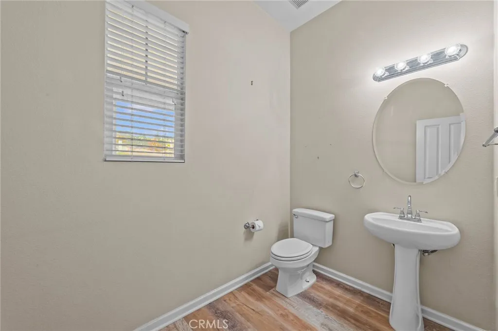 Additional image 22 of 101 Via De La Valle, Lake Elsinore, CA 92532