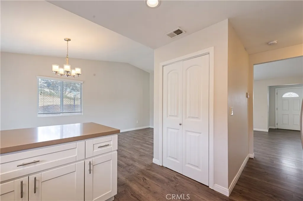 Additional image 34 of 5690 Cervantes Ave, San Diego, CA 92114