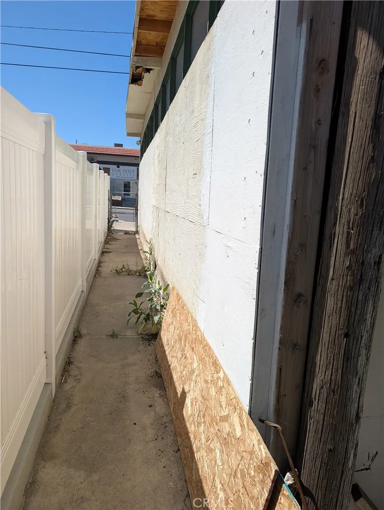 Additional image 38 of 1071 Center Street, Riverside, CA 92507