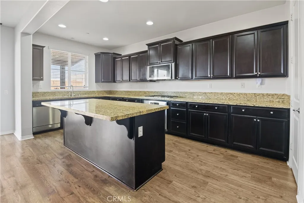 Additional image 5 of 13289 Cadenza Dr, Eastvale, CA 92880