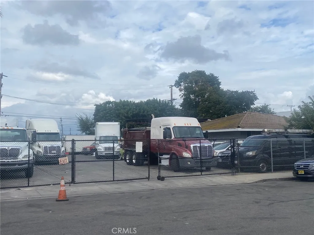 Additional image 21 of 2035 W 15th St, Long Beach, CA 90813