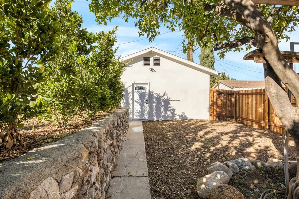 Additional image 57 of 7932 Woodlake, West Hills, CA 91304