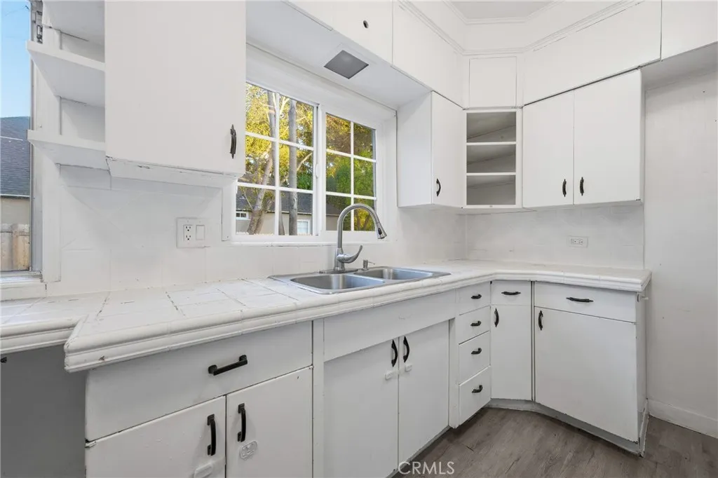 Additional image 41 of 929 Descanso Drive, La Canada Flintridge, CA 91011