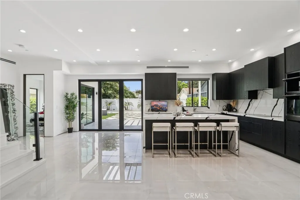 Additional image 78 of 2227 N Lamer Street, Burbank, CA 91504