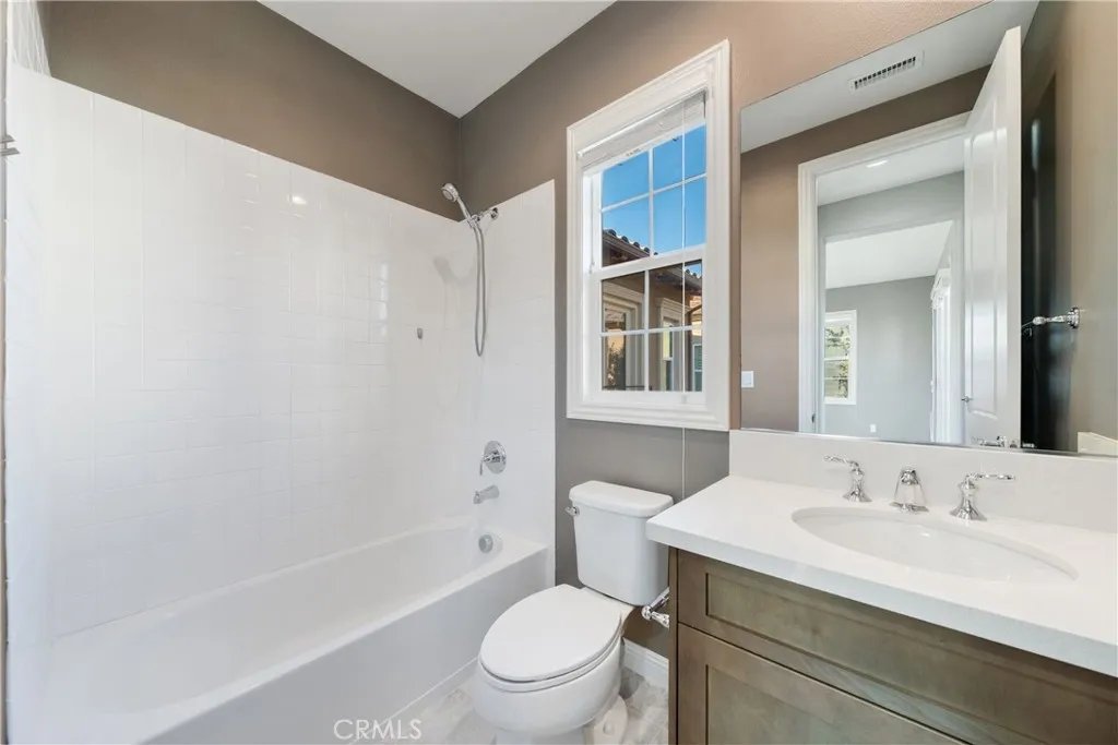 Additional image 60 of 215 Bryce Run, Lake Forest, CA 92630