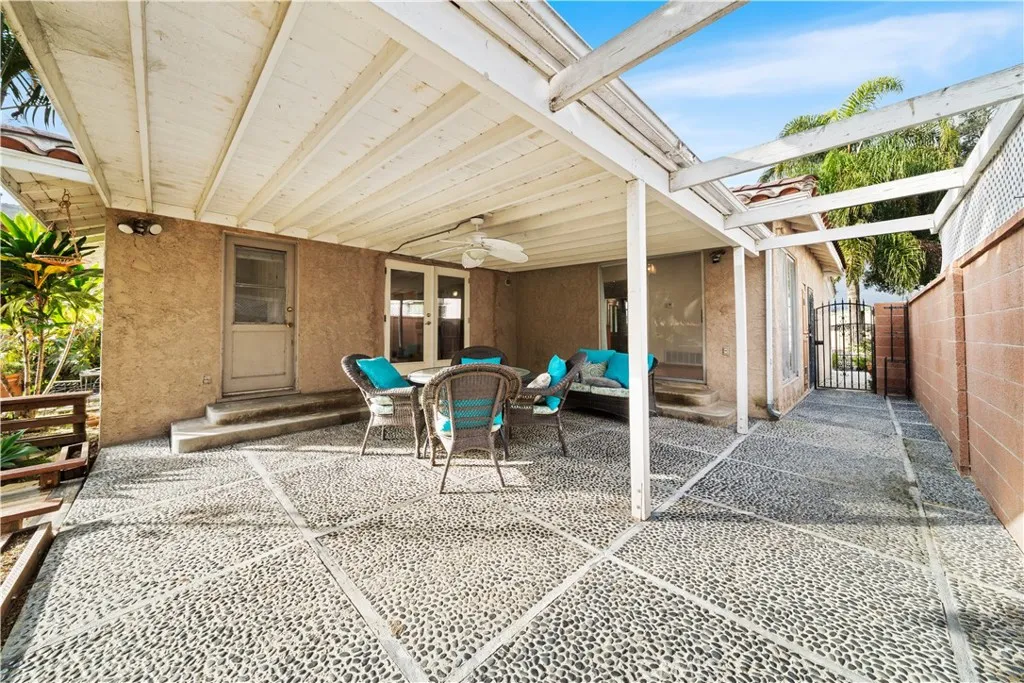 Additional image 33 of 10702 Oak St, Los Alamitos, CA 90720