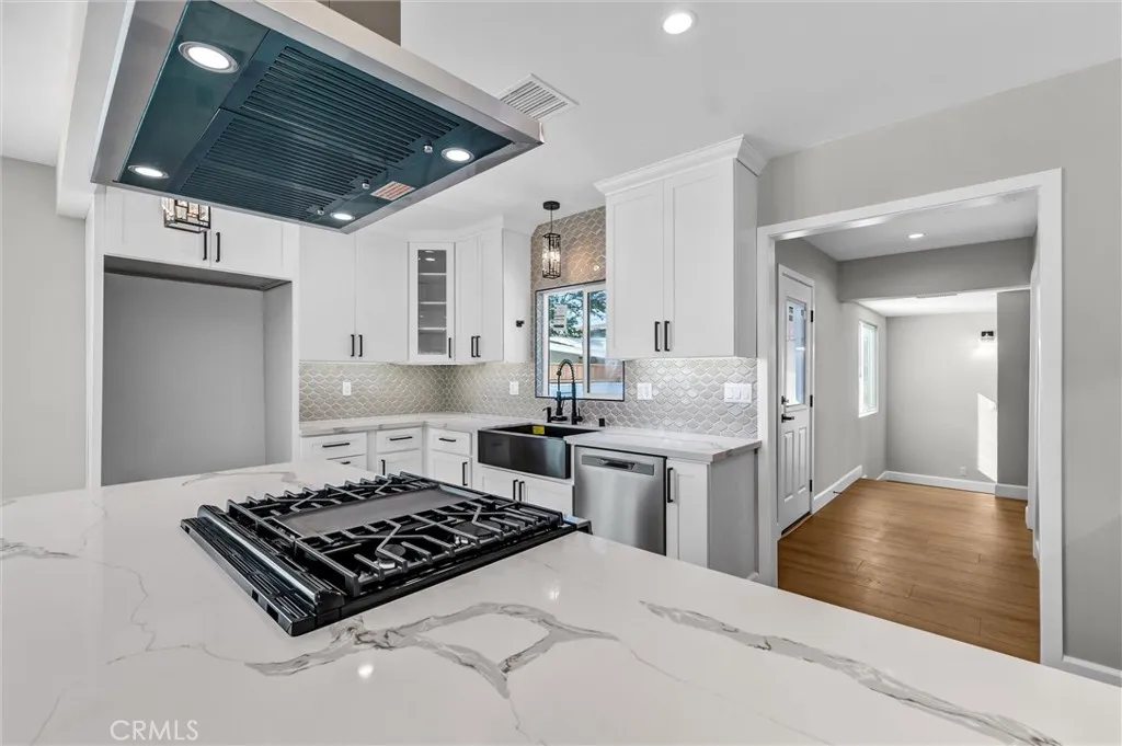 Additional image 35 of 1913 N Castlegate Ave, Compton, CA 90221