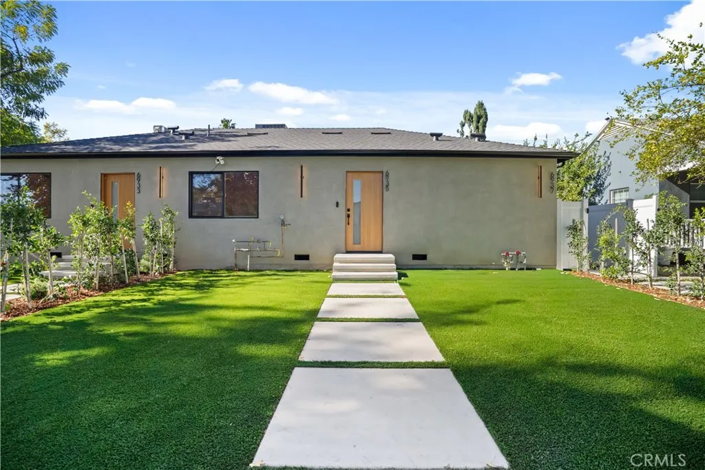 Additional image 85 of 6935 Jellico Avenue, Lake Balboa, CA 91406