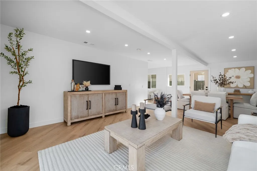 Additional image 59 of 17381 Meer Cir, Huntington Beach, CA 92647