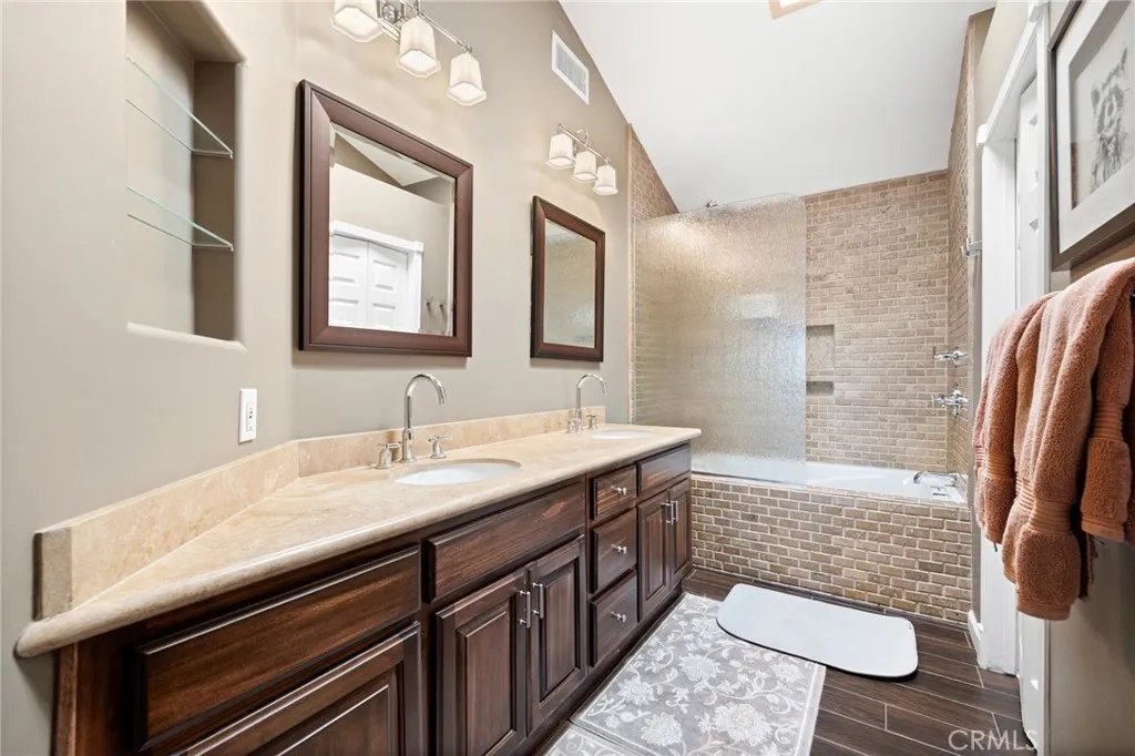 Additional image 76 of 41390 Kansas St, Palm Desert, CA 92211